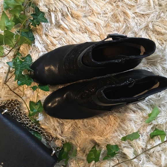 New leather booties made in Portugal - Picture 2 of 5